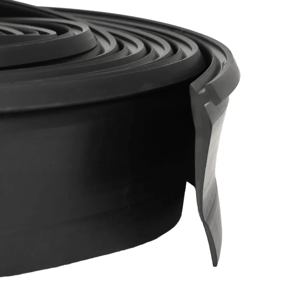 vidaXL Garage Deurafsluiting Zwart 52 x 2 mm 2,5 m PVC