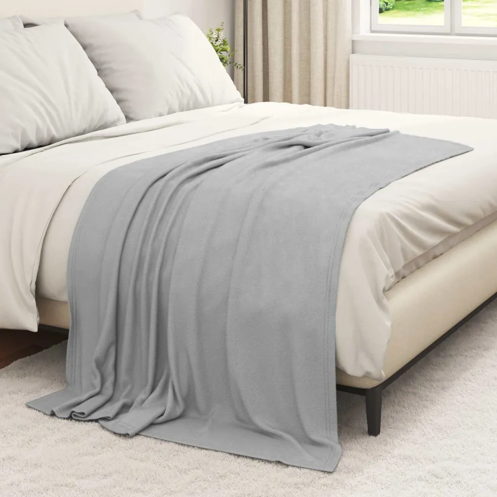 vidaXL plaid Grijs 170 x 130 cm 0.33 kg Fleece
