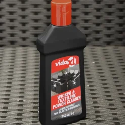vidaXL Tuinmeubelreiniger voor rattan en textileen 250 ml