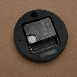 vidaXL Wandklok met lichtgevende wijzerplaat en wijzers Ø30 cm geel